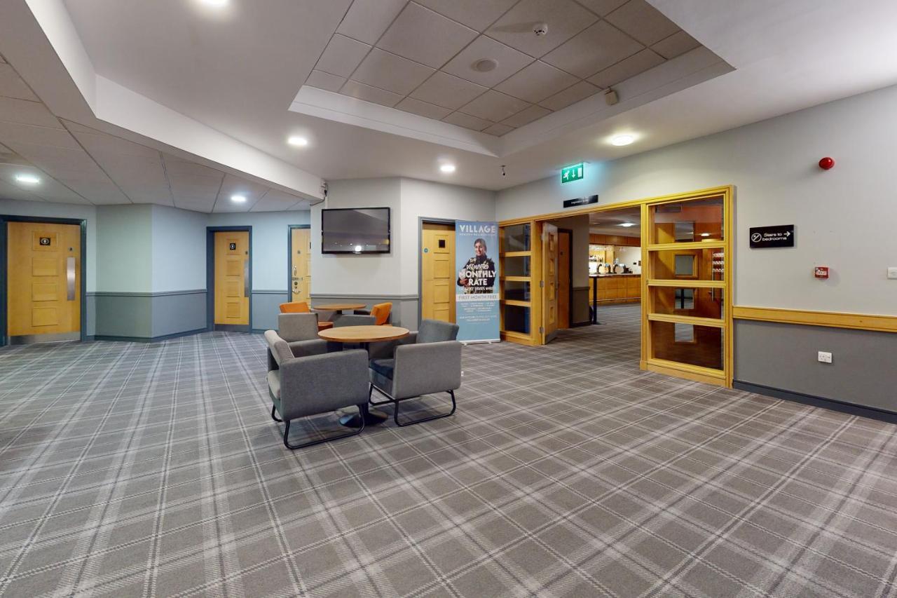 Village Hotel Hull Kingston upon Hull Bagian luar foto