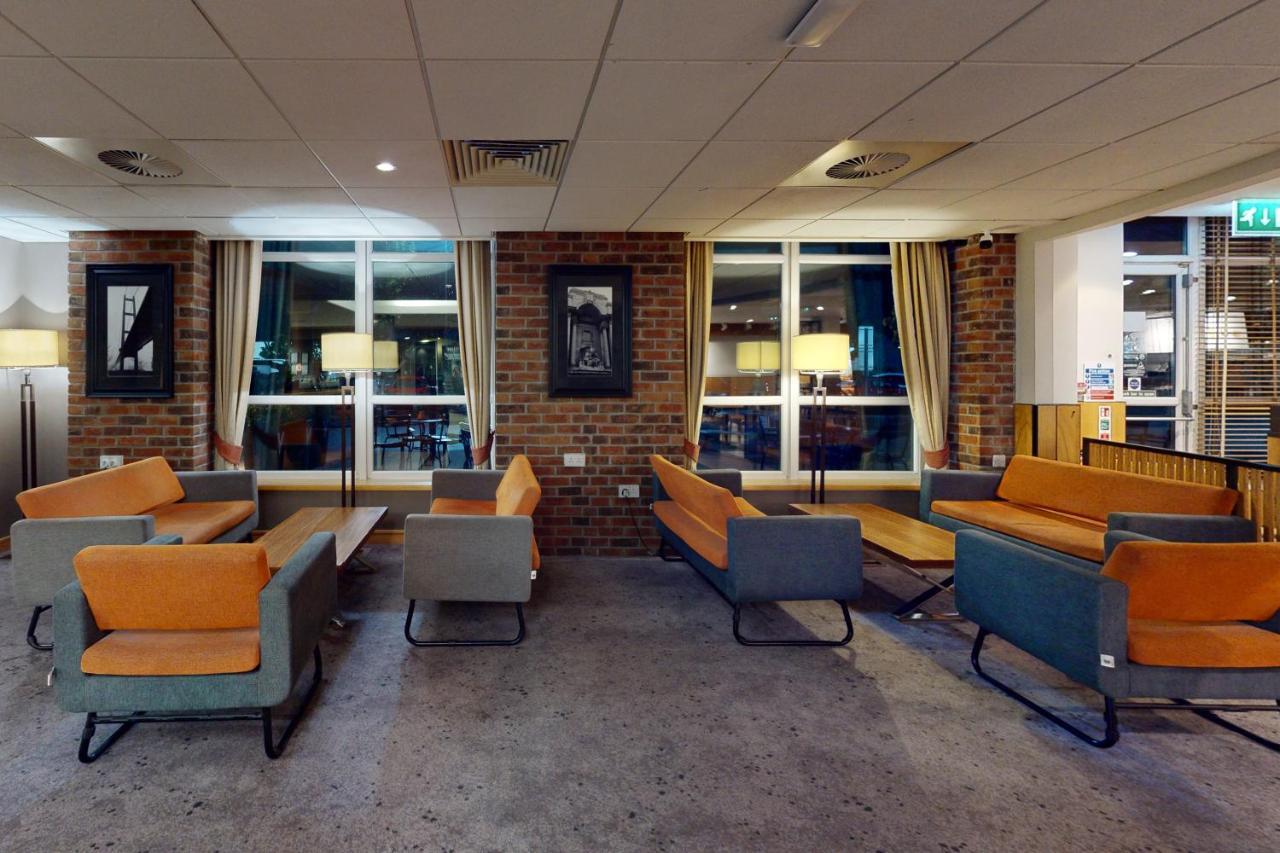 Village Hotel Hull Kingston upon Hull Bagian luar foto
