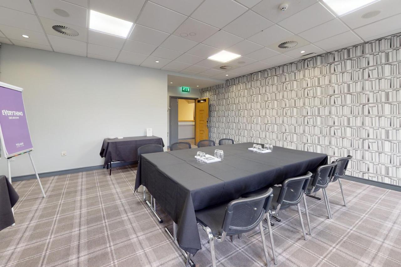 Village Hotel Hull Kingston upon Hull Bagian luar foto