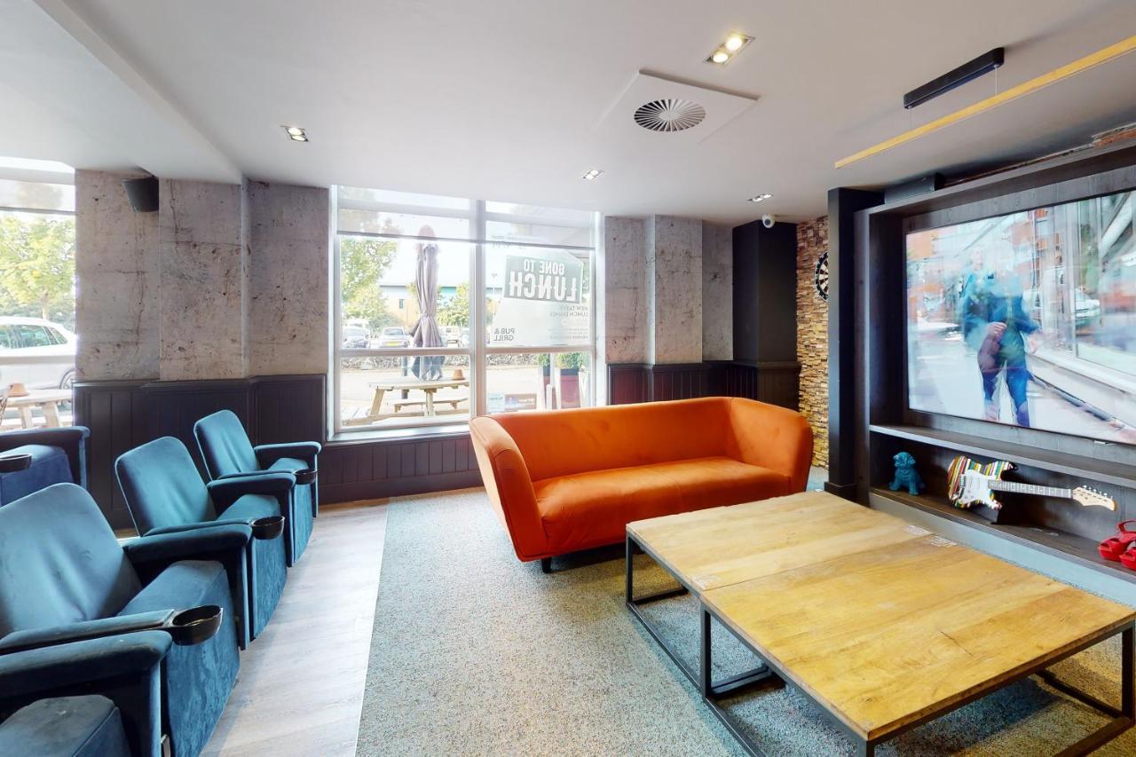 Village Hotel Hull Kingston upon Hull Bagian luar foto