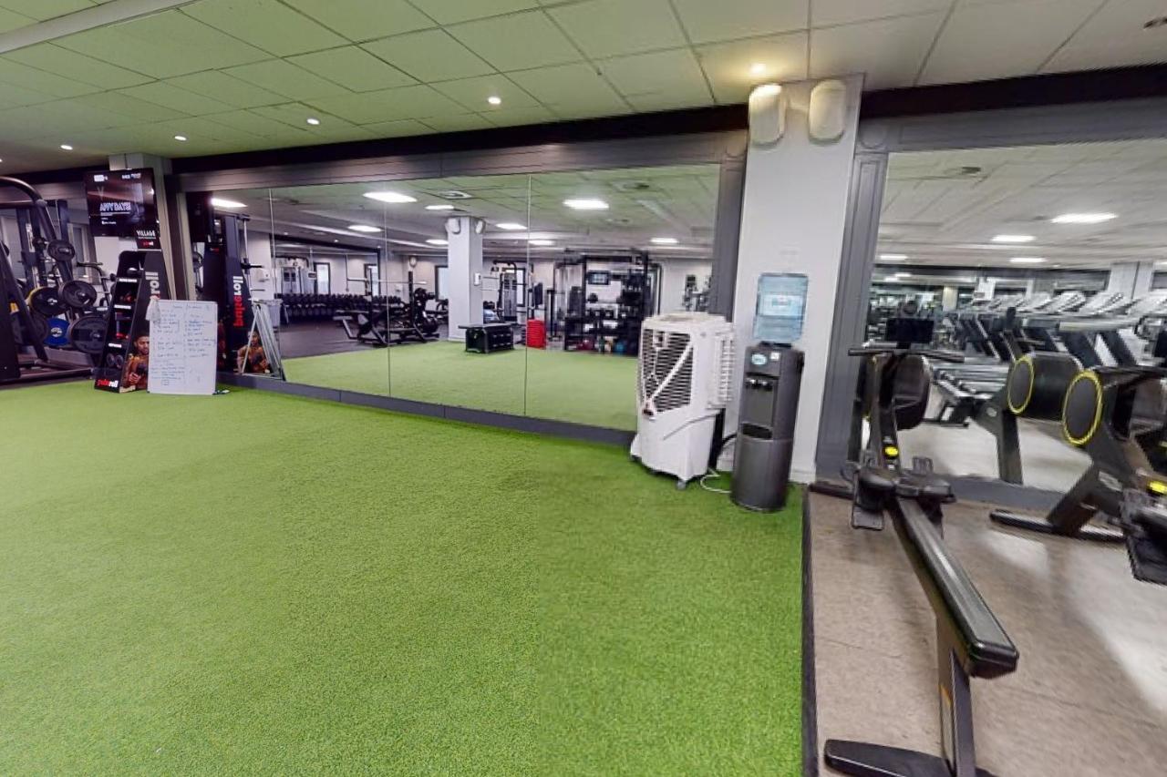 Village Hotel Hull Kingston upon Hull Bagian luar foto