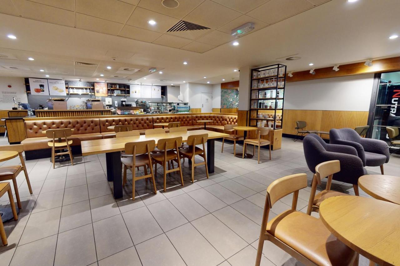 Village Hotel Hull Kingston upon Hull Bagian luar foto