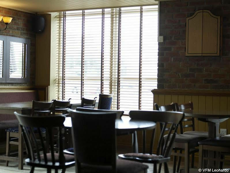 Village Hotel Hull Kingston upon Hull Bagian luar foto